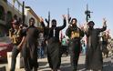 Οι τζιχαντιστές κήρυξαν την ίδρυση «χαλιφάτου» σε περιοχές της Συρίας και του Ιράκ