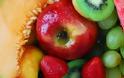 Για εσάς που τρώτε φρούτα: 5 έξυπνα κόλπα για να τα καθαρίσετε