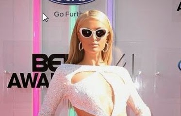 Δείτε το φόρεμα της Paris Hilton που εντυπωσίασε... [photo] - Φωτογραφία 1