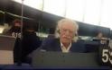 Μανώλης Γλέζος: Μετά από 5 μέρες ταξίδι έφτασε στο Ευρωκοινοβούλιο-Δείτε τη πρώτη του φωτογραφία [photo]