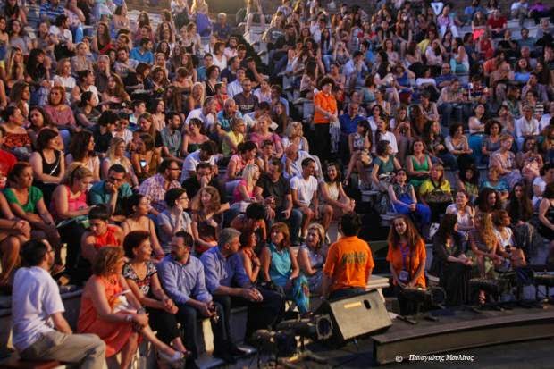 Πάτρα: Δείτε φωτο από την πρεμιέρα του Φιλοκτήτη στο Αρχαίο Ωδείο - Φωτογραφία 9