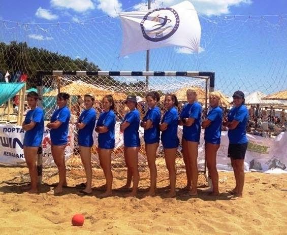 Beach Handball: Η εθνική ομάδα των γυναικών στη Λούτσα Πρέβεζας - Φωτογραφία 2