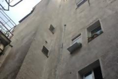 Ανήμπορος να πετάξει γλάρος ... σώθηκε από την ταράτσα 6ώροφης οικοδομής! [photos]