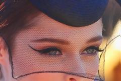 Cat Eyes: Τα 10 πιο σέξι, cat eye μακιγιάζ των αγαπημένων μας celebrities!
