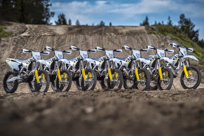 H Husqvarna Motorcycles παρουσιάζει τη γκάμα του 2015 - Φωτογραφία 3