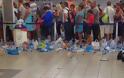 Εικόνες ντροπής στο αεροδρόμιο της Κέρκυρας - Μετατράπηκε σε χωματερή!