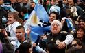 Απελάθηκαν 33 Αργεντινοί οπαδοί