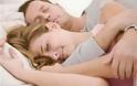 Τι σημαίνει η στάση που κοιμάται ένα ζευγάρι