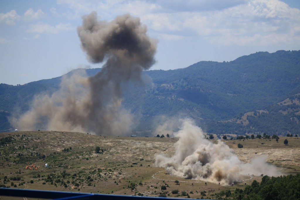 Τελικά έγινε της Κρανέας …Κατέβασαν το βουνό οι αθεόφοβοι! (ΚΑΜΠΕΡΟΣ 2014) (φωτορεπορτάζ) - Φωτογραφία 5