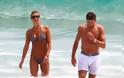 Ο Gerrard με την γυναίκα του στην παραλία - Φωτογραφία 7