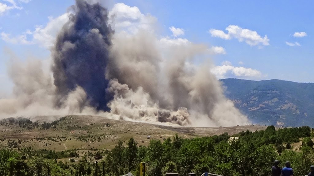 Τελικά έγινε της Κρανέας …Κατέβασαν το βουνό οι αθεόφοβοι! [photos] - Φωτογραφία 4