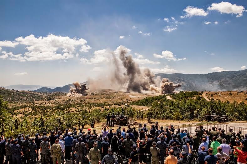 Χαιρετισμός ΥΕΘΑ Δημήτρη Αβραμόπουλου μετά το περάς της άσκησης «ΚΑΜΠΕΡΟΣ 2014» - Φωτογραφία 36