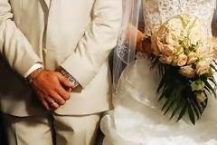 Μας το κράτησαν κρυφό: Ο γάμος της ελληνικής showbiz που δεν έμαθε κανένας [photos]
