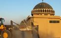 ΤΙΝΑΖΟΥΝ στον αέρα ιστορικές εκκλησίες και τζαμιά οι Χαλίφηδες στο Αποκεφαλιστάν - Φωτογραφία 4