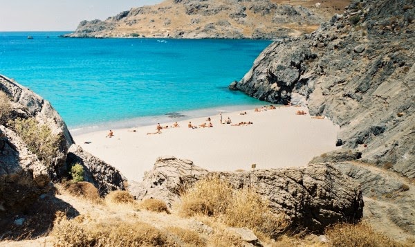 Αυτές είναι οι πιο γνωστές παραλίες γυμνιστών στην Ελλάδα - Φωτογραφία 6