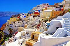 Η Σαντορίνη είναι το καλύτερο νησί του κόσμου, σύμφωνα με ξένο περιοδικό!
