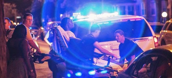 Σαββατοκύριακο τρόμου στο Σικάγο - 14 νεκροί από πυροβολισμούς και δεκάδες τραυματίες - Φωτογραφία 1