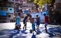 Guardian: Γιατί δεν υπάρχουν μαύροι Βραζιλιάνοι στα στάδια του Μουντιάλ - Φωτογραφία 2