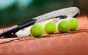 Παίξτε τένις για να χτίσετε γερά οστά