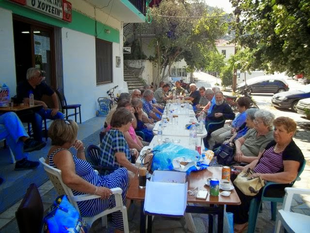 ΕΑΑΣ ΞΑΝΘΗΣ: Εκκλησιασμός στο Παρεκκλήσιο της Αγίας Κυριακής στο χωριό Μύκη - Φωτογραφία 6