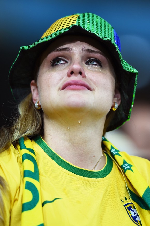 Δείτε τα κλάματα των Βραζιλιάνο μετά τη ταπείνωση από τους Γερμανούς [video + photos] - Φωτογραφία 15