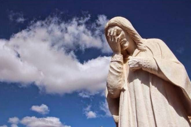 Η απόλυτη καζούρα στους Βραζιλιάνους: Έκλαψε μέχρι και το άγαλμα του Χριστού με την ήττα τους! [photos] - Φωτογραφία 3