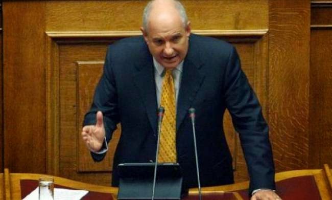 Τέρενς Κουίκ: Μετά από σαράντα χρόνια, η Ελληνική Δημοκρατία υπογράφει πάλι ρηματική διακοίνωση - Φωτογραφία 1