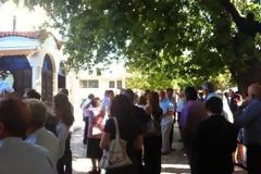 Πάτρα: Θρήνος στην κηδέια του 26χρονου Ερνέστου Παπαδόπουλου - Τραγική φιγούρα η μητέρα του