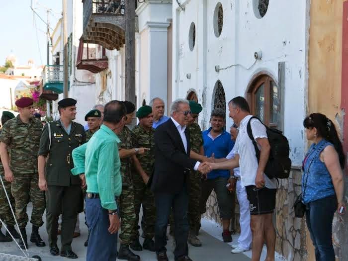 Ολοκλήρωση Επίσκεψης ΥΕΘΑ Δημήτρη Αβραμόπουλου στην 95 ΑΔΤΕ - Φωτογραφία 2