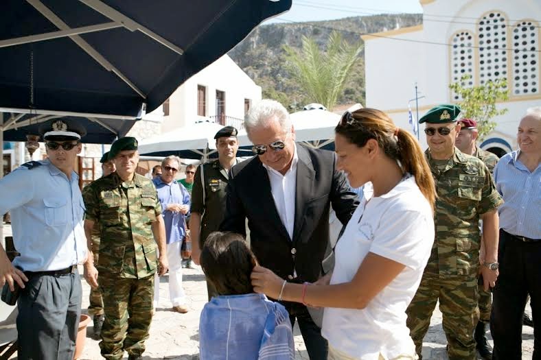 Ολοκλήρωση Επίσκεψης ΥΕΘΑ Δημήτρη Αβραμόπουλου στην 95 ΑΔΤΕ - Φωτογραφία 3