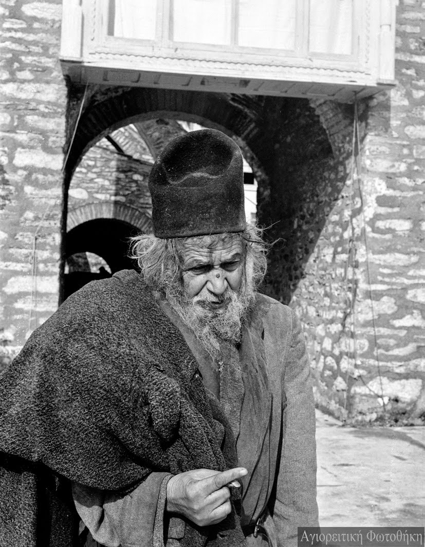 5014 - Κωνσταντίνος μοναχός Καρεώτης (φωτογραφίες) - Φωτογραφία 5