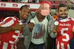Αυτός είναι ο ποδοσφαιριστής της super league που έγινε πρωταγωνιστής στη sirina [photos]