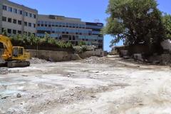 Κατεδαφίστηκε το ιστορικό αυθαίρετο της παλαιάς αποθήκης της ΗΒΗ [photos]