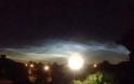 Βρετανία: Ανεξήγητο φαινόμενο στο νυχτερινό ουρανό - Φωτογραφία 2