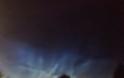 Βρετανία: Ανεξήγητο φαινόμενο στο νυχτερινό ουρανό - Φωτογραφία 7