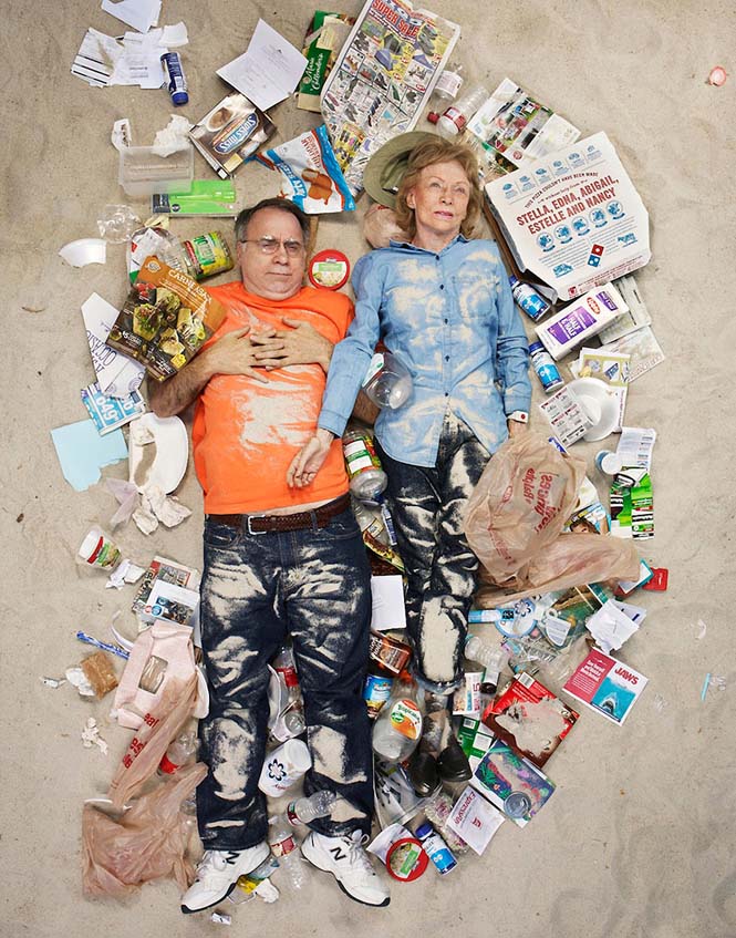 Ακατάλληλο για υποχόνδριους: Άνθρωποι φωτογραφίζονται με τα σκουπίδια μιας εβδομάδας - Φωτογραφία 5