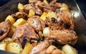 Κυριακάτικη συνταγή: Κοτόπουλο (στη γάστρα) με ρίγανη, φλοιό λεμονιού και σκόρδο - Φωτογραφία 1