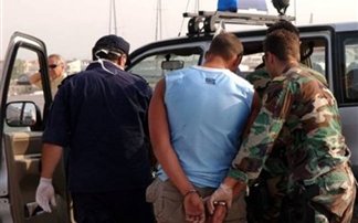 Συλλήψεις αλλοδαπών με πλαστά έγγραφα στον Άραξο - Φωτογραφία 1