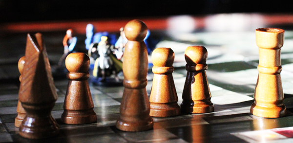 ΦΩΤΟ: Σκάκι για… τρεις παίκτες! - Φωτογραφία 4