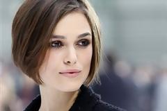 Keira Knightley : «Έπινα βότκα για να κάνω σκηνές σεξ»