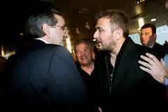 Ρέμος και Χατζηγιάννης στην πρώτη σειρά σε ομιλία Σαμαρα