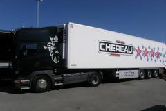 Εντόπισαν νταλίκα με 170.000 λαθραία πακέτα τσιγάρα