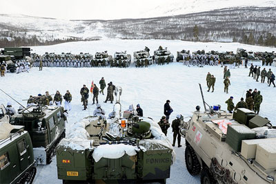 TOP OF THE WORLD: NATO Rehearses For War In The Arctic - Φωτογραφία 1