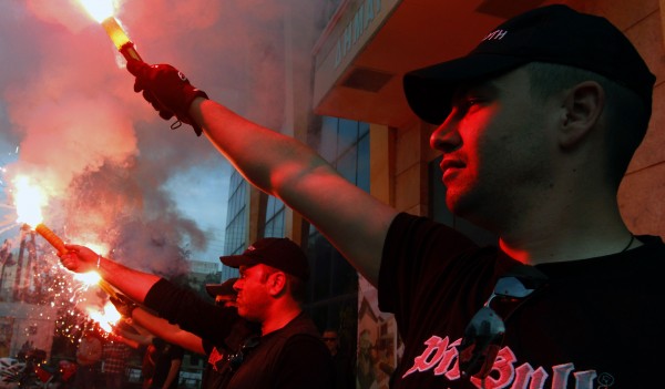 Reuters: «Η Χρυσή Αυγή αξιοποιεί το φόβο και το θυμό των Ελλήνων» - Φωτογραφία 3