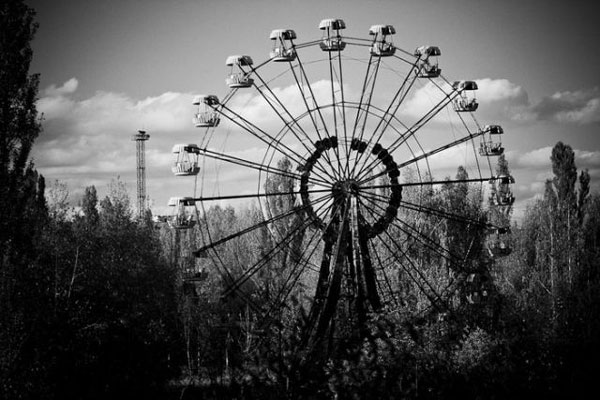 ΔΕΙΤΕ: Τσέρνομπιλ: Η μαύρη επέτειος - Φωτογραφία 9