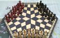 ΔΕΙΤΕ: Σκάκι για... τρεις - Φωτογραφία 3