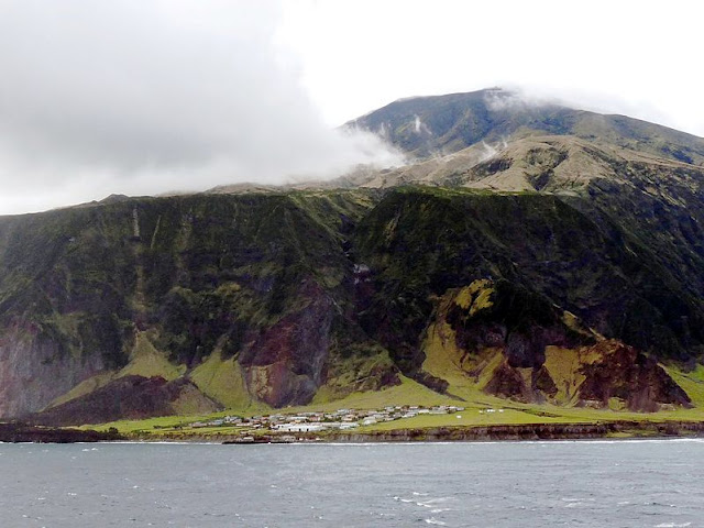 Tristan da Cunha: Το πιο απομακρυσμένο, κατοικημένο μέρος της Γης! (photos) - Φωτογραφία 4