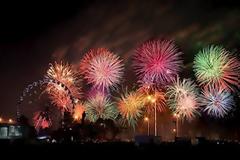 Μερικές πανέμορφες φωτογραφίες βεγγαλικών από όλο το κόσμο!