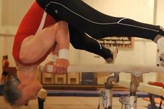 ΔΕΙΤΕ: Ένας παππούς λάστιχο