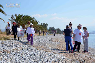 Ο Σύλλογος Καρκινοπαθών «η Αλληλεγγύη και ο ερυθρός σταυρός καθάρισε την παραλία μεταξύ της Νέας Κίου και των Μύλων Αργολίδας από τα σκουπίδια - Φωτογραφία 1